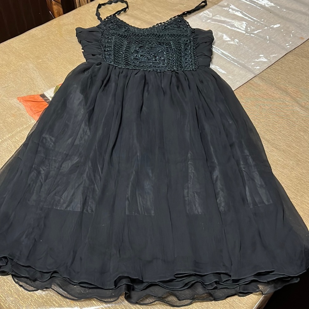 By deep Los Ángeles dress